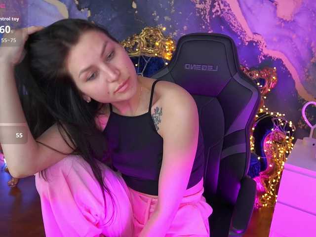 EliseVelour's BongaCams show and profile