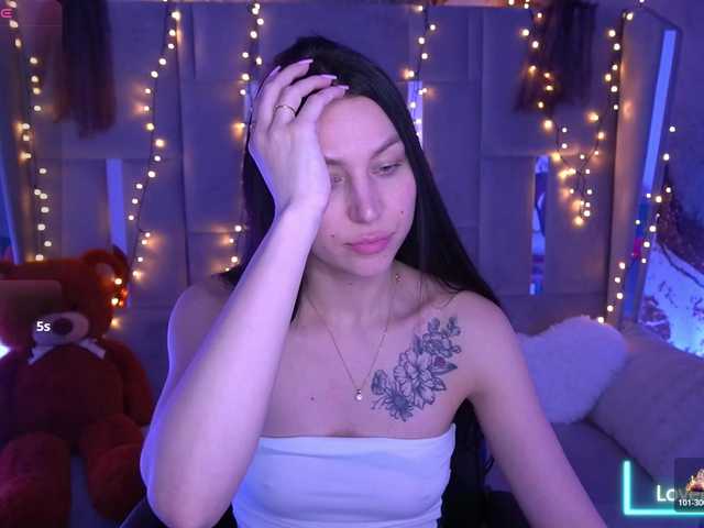 EliseVelour's BongaCams show and profile