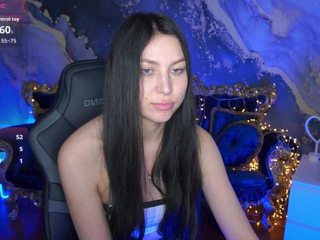 EliseVelour's BongaCams show and profile