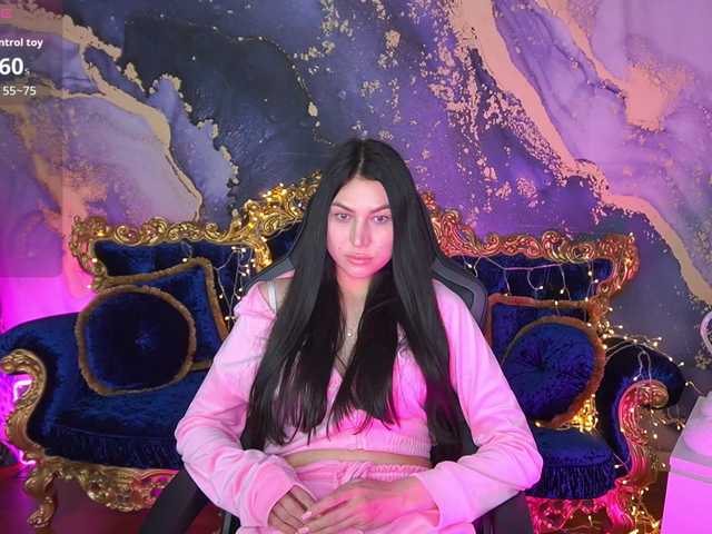 EliseVelour's BongaCams show and profile