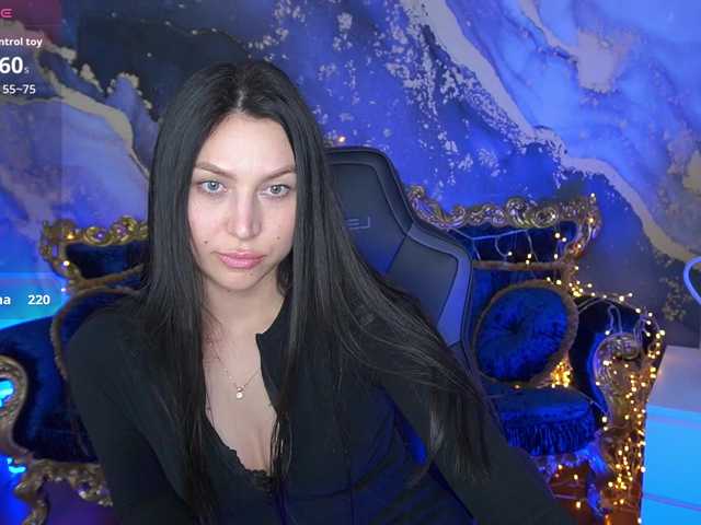 EliseVelour's BongaCams show and profile