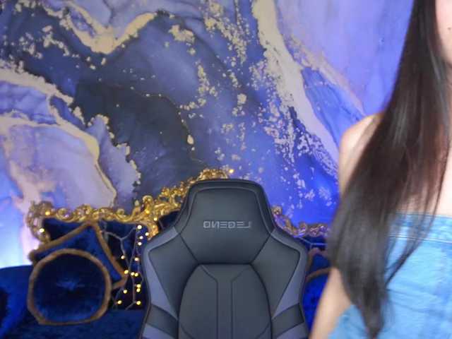 EliseVelour's BongaCams show and profile