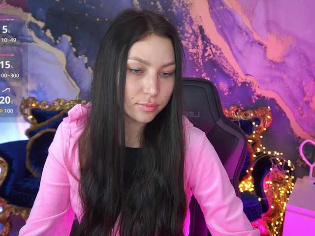 EliseVelour's BongaCams show and profile