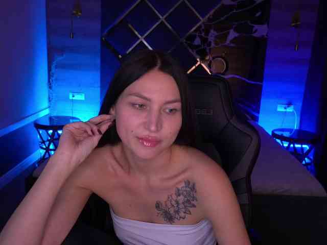 EliseVelour EliseVelour