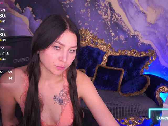 EliseVelour EliseVelour