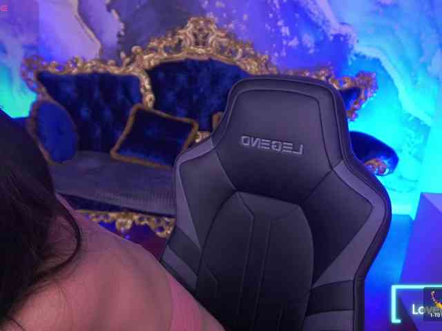 EliseVelour EliseVelour