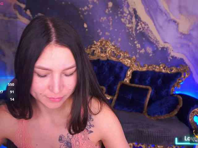 EliseVelour EliseVelour