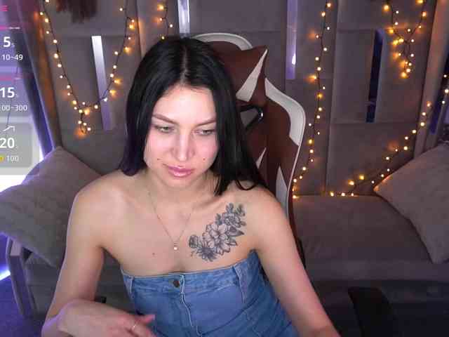 EliseVelour EliseVelour