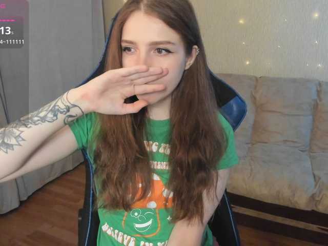 Giai's BongaCams show and profile