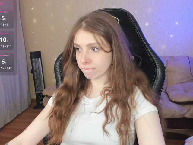 Giai's BongaCams show and profile