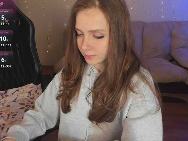 Giai's BongaCams show and profile