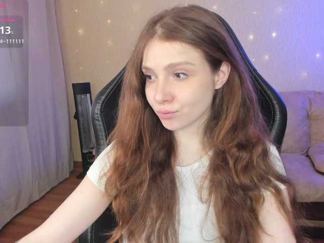 Giai's BongaCams show and profile