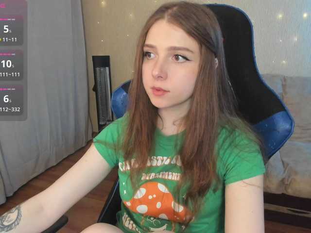 Giai's BongaCams show and profile