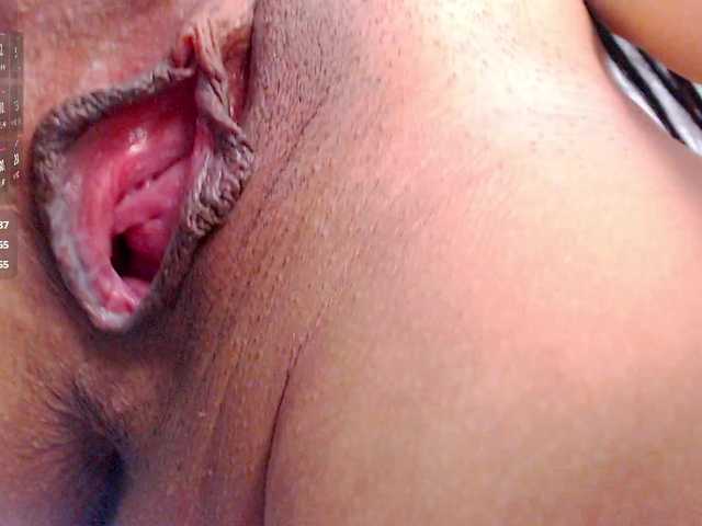 lailaatyler's BongaCams show and profile