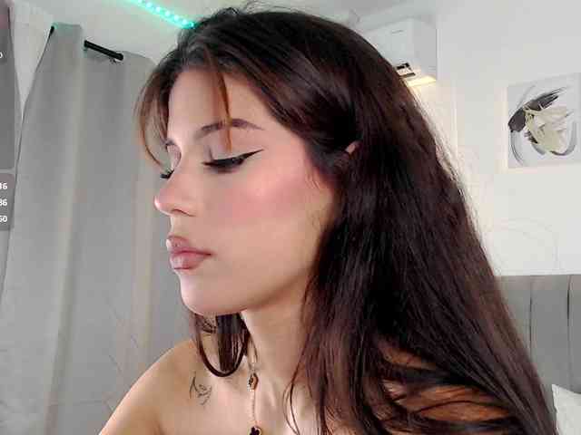 lailaatyler webcam