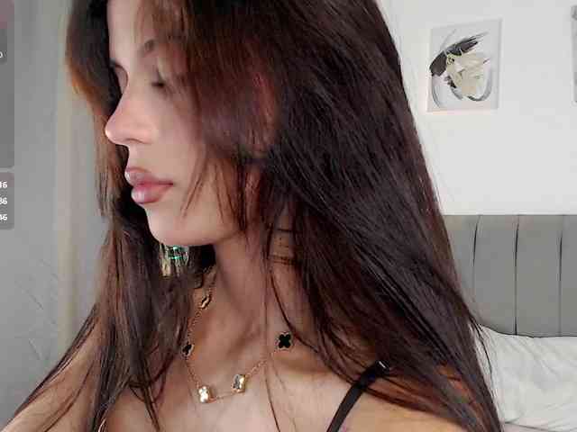 lailaatyler webcam