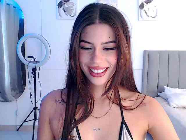 lailaatyler webcam