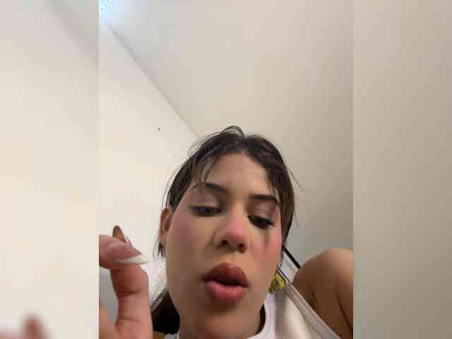 lailaatyler webcam
