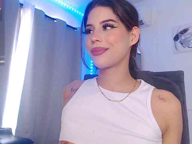 lailaatyler webcam