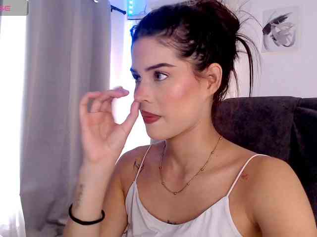 lailaatyler webcam