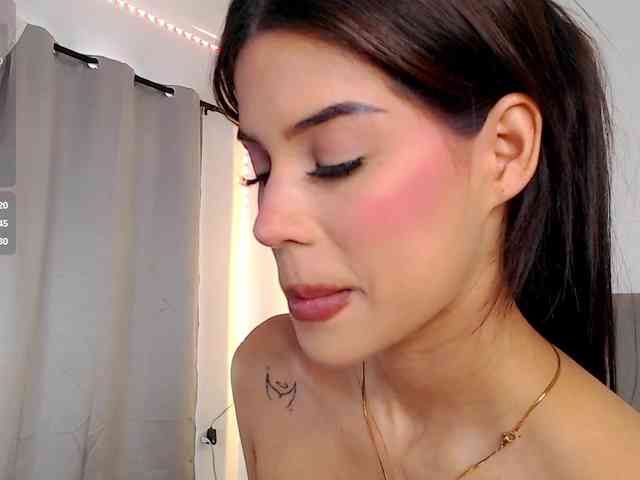 lailaatyler webcam