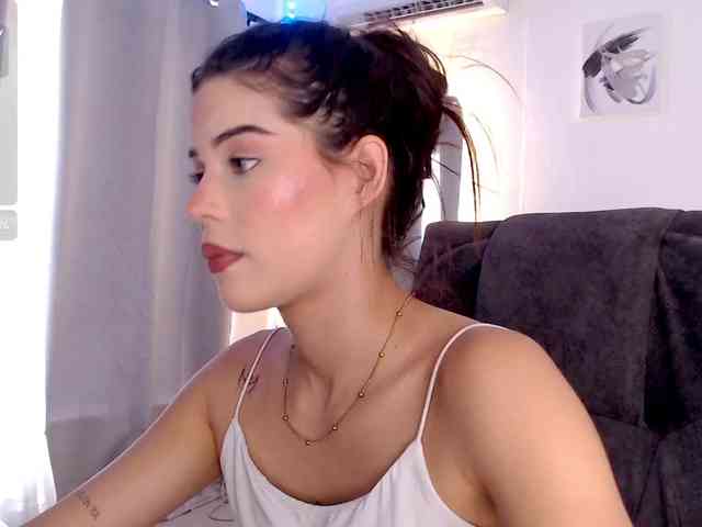 lailaatyler webcam