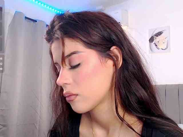 lailaatyler webcam