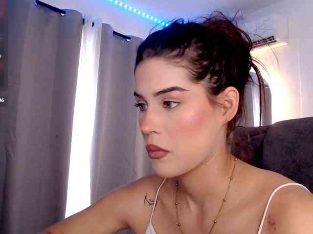 lailaatyler webcam