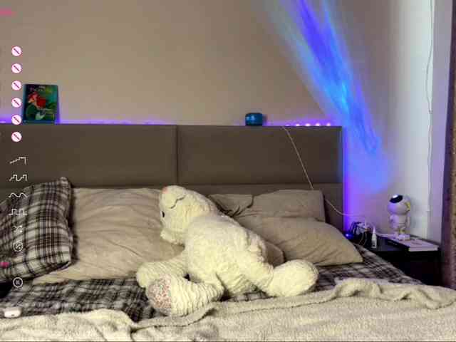 HellyPaw webcam