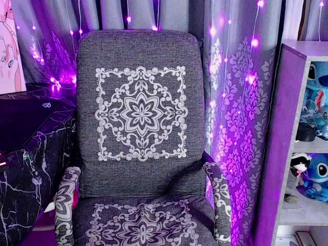 RoyAngela's BongaCams show and profile