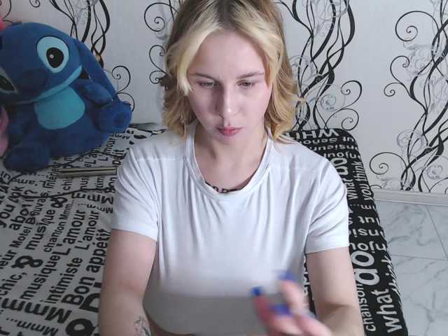 RoyAngela's BongaCams show and profile