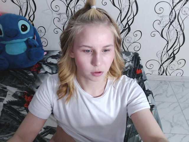 RoyAngela's BongaCams show and profile