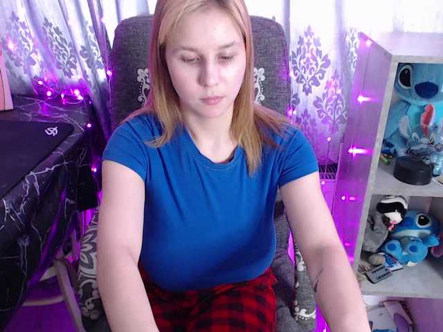 RoyAngela's BongaCams show and profile