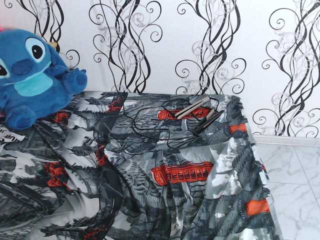 RoyAngela's BongaCams show and profile