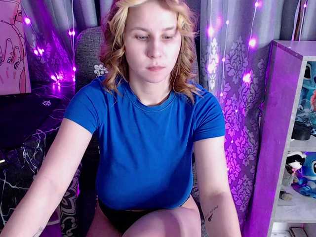 RoyAngela's BongaCams show and profile