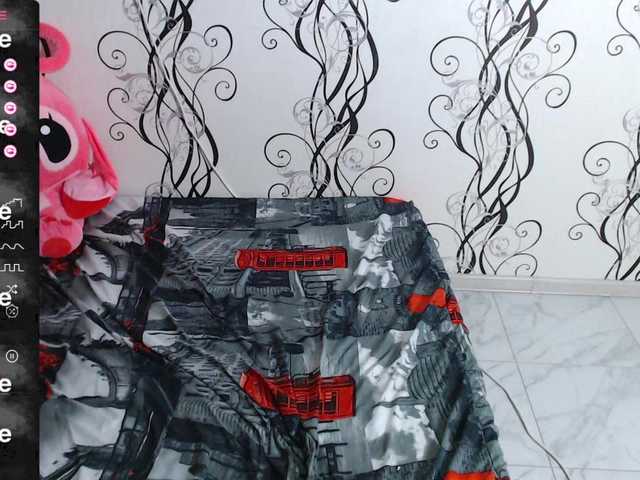 RoyAngela's BongaCams show and profile