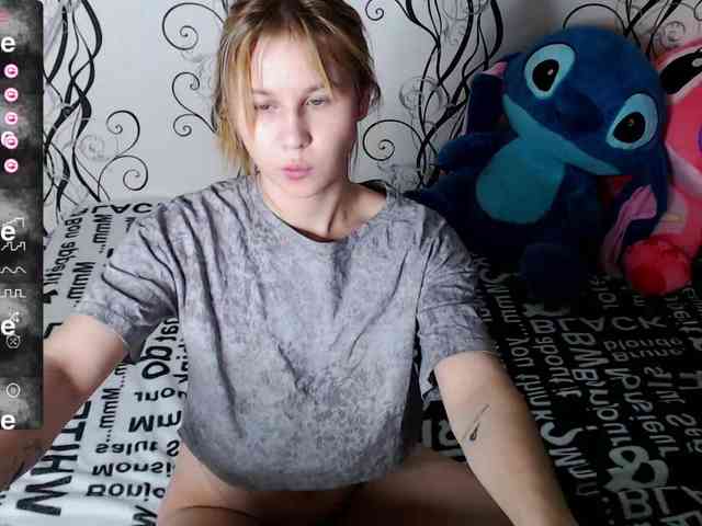 RoyAngela webcam