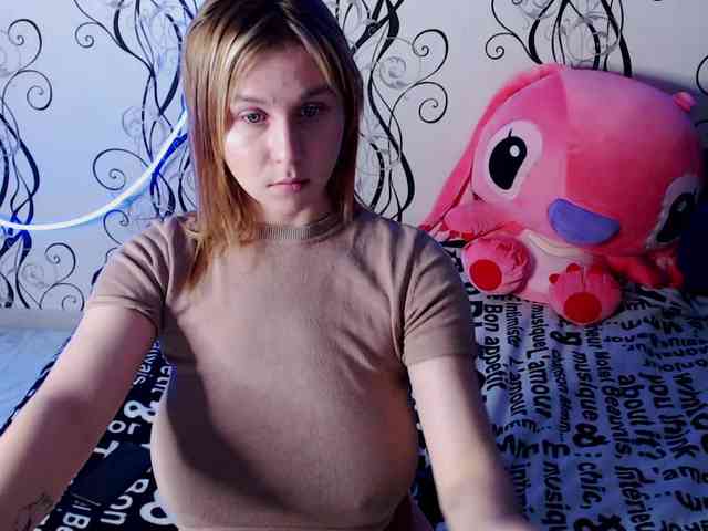 RoyAngela webcam