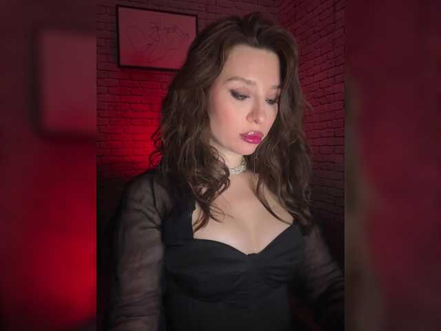 Melissa222Femdom's BongaCams show and profile