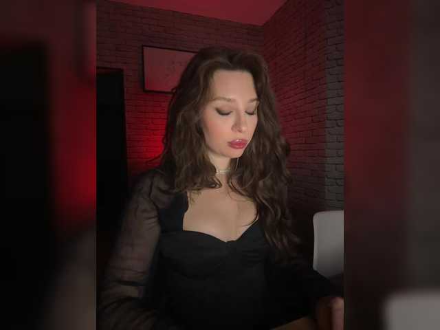 Melissa222Femdom's BongaCams show and profile