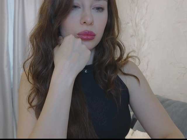 Melissa222Femdom's BongaCams show and profile