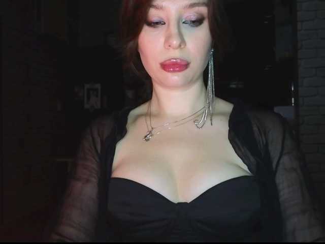 Melissa222Femdom's BongaCams show and profile