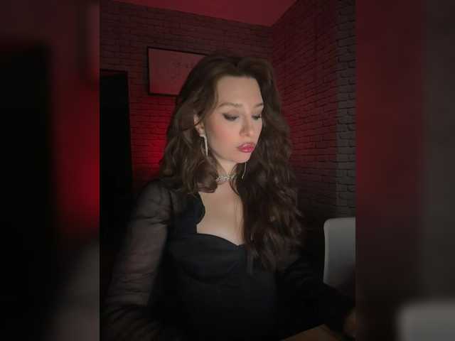 Melissa222Femdom's BongaCams show and profile