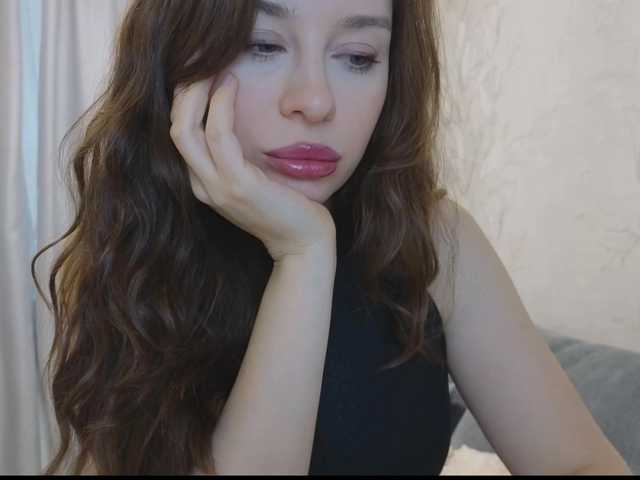 Melissa222Femdom's BongaCams show and profile