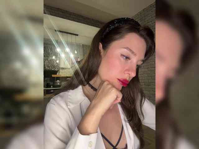 Melissa222Femdom webcam