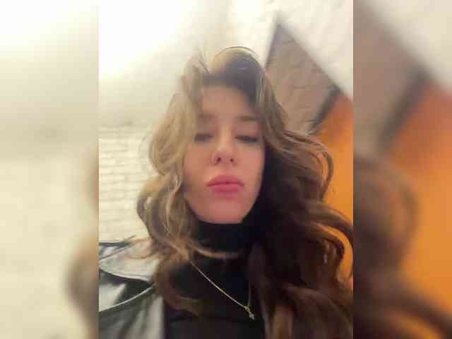 Melissa222Femdom webcam