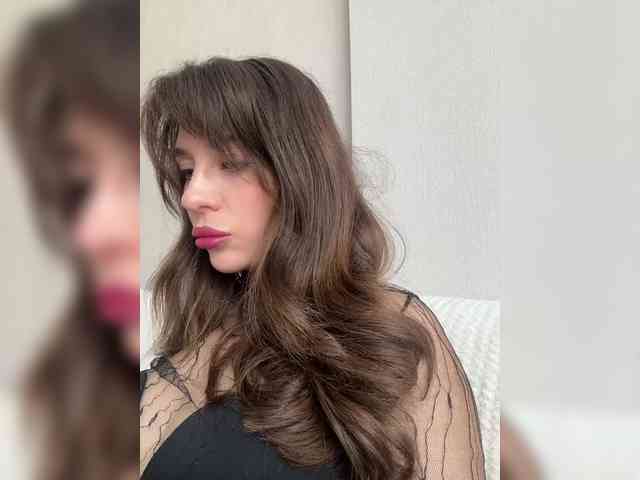 Melissa222Femdom webcam