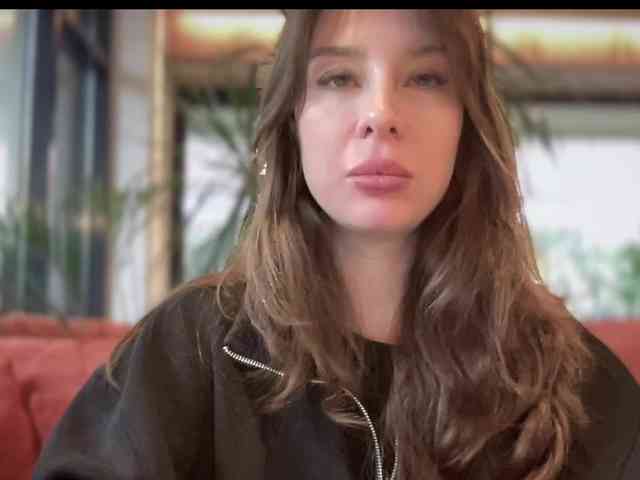 Melissa222Femdom webcam