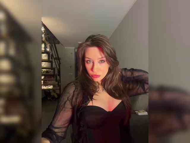 Melissa222Femdom webcam