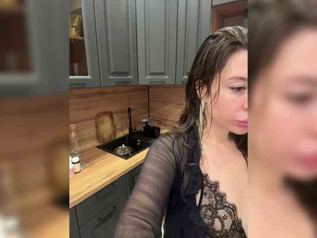 Melissa222Femdom webcam
